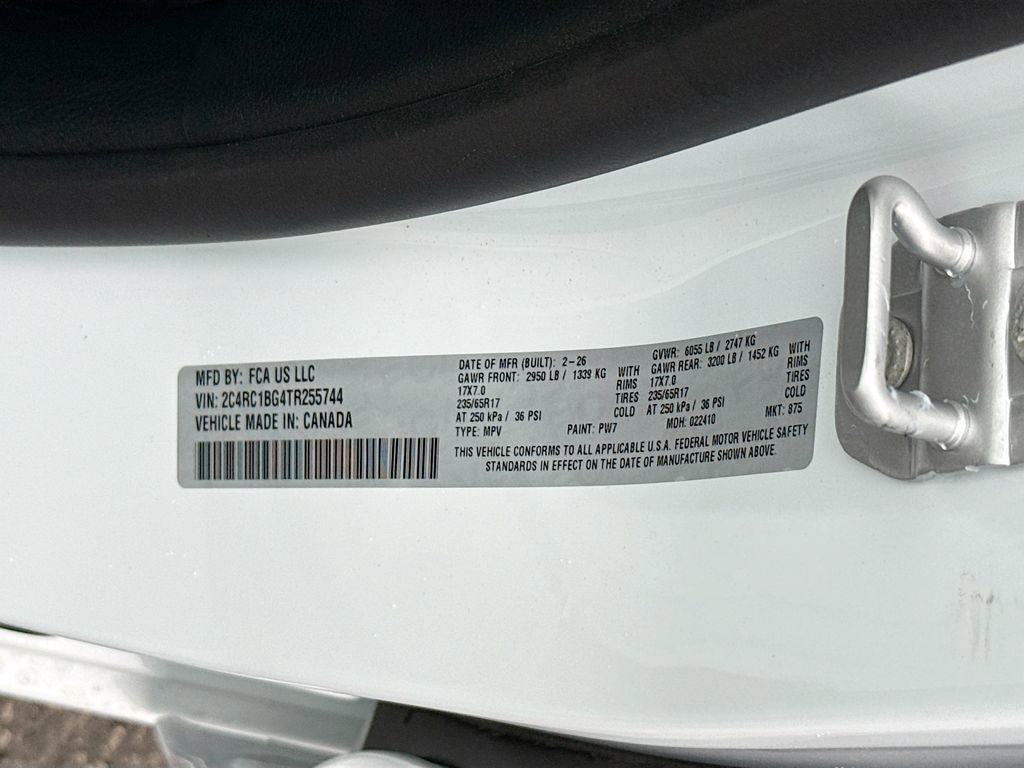 New 2026 Chrysler Pacifica Select FWD image 36