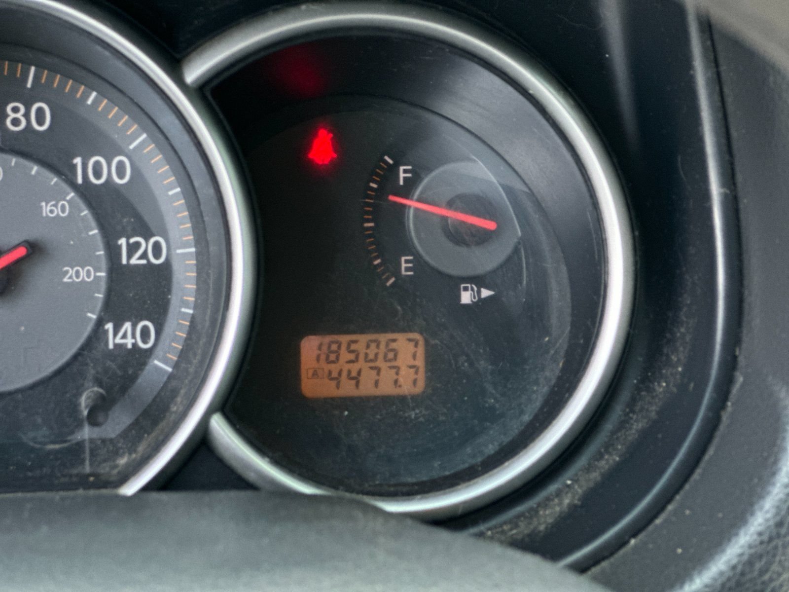 Used 2009 Nissan Versa 1.8 S FWD image 23