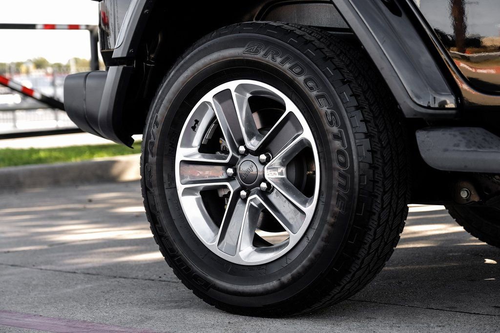 Used 2020 Jeep Wrangler Unlimited Sahara image 64