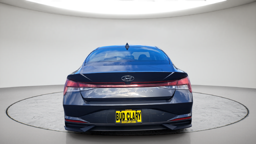 Used 2023 Hyundai Elantra SEL FWD image 16