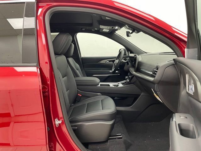 New 2026 Chevrolet Traverse LT w/ Sun and Wheel Package AWD/4WD image 16