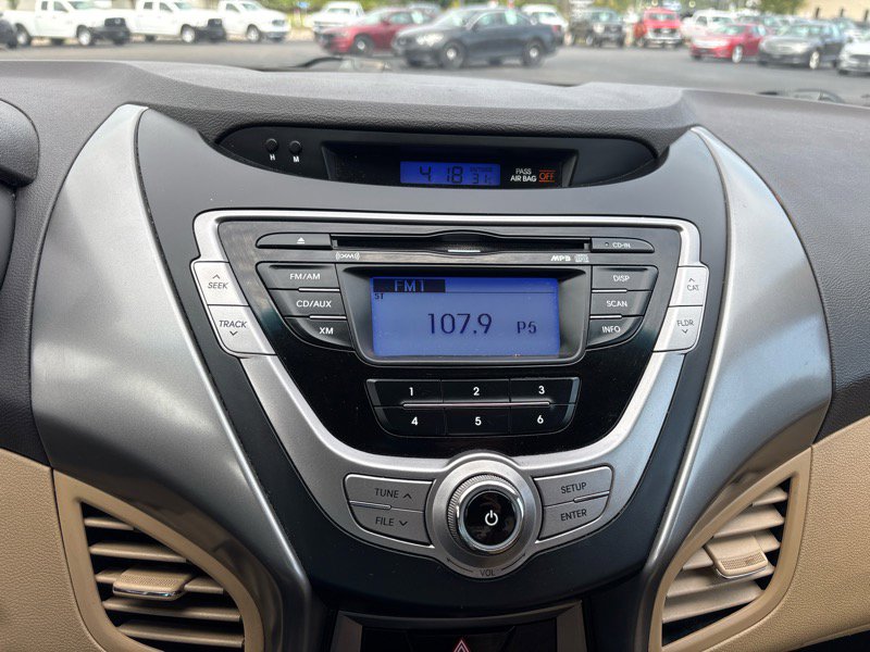 Used 2013 Hyundai Elantra GLS image 17