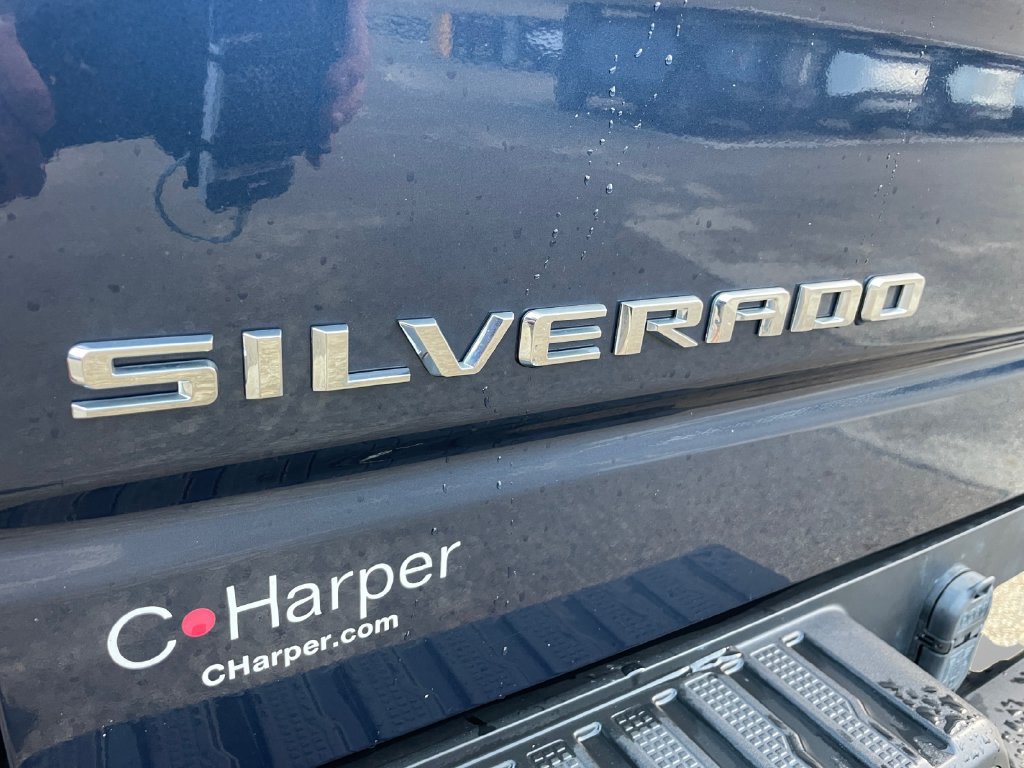 Used 2021 Chevrolet Silverado 1500 W/T w/ WT Value Package AWD/4WD image 16