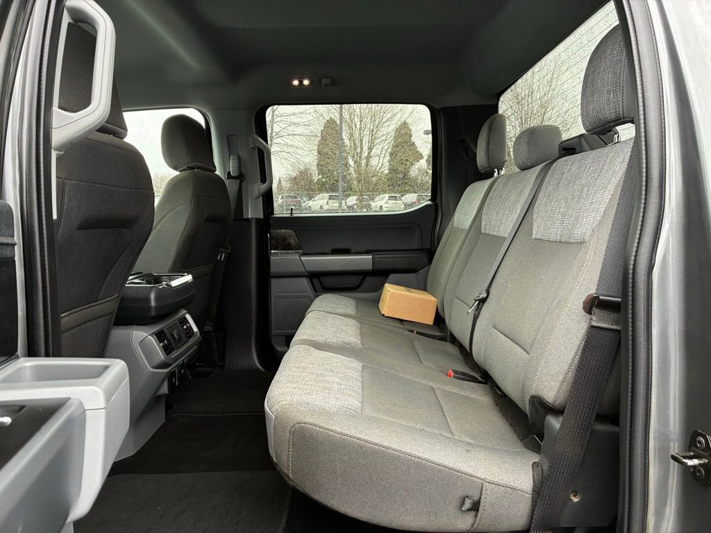 Used 2022 Ford F150 Lightning XLT image 22