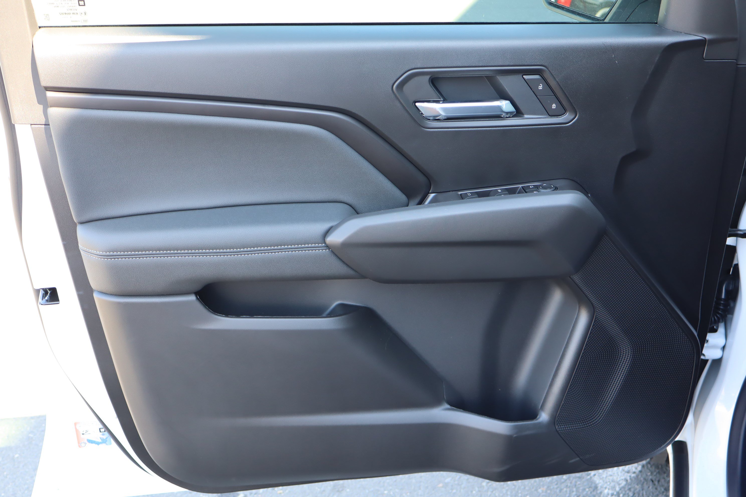 New 2026 Chevrolet Colorado LT w/ LT Convenience Package RWD image 11