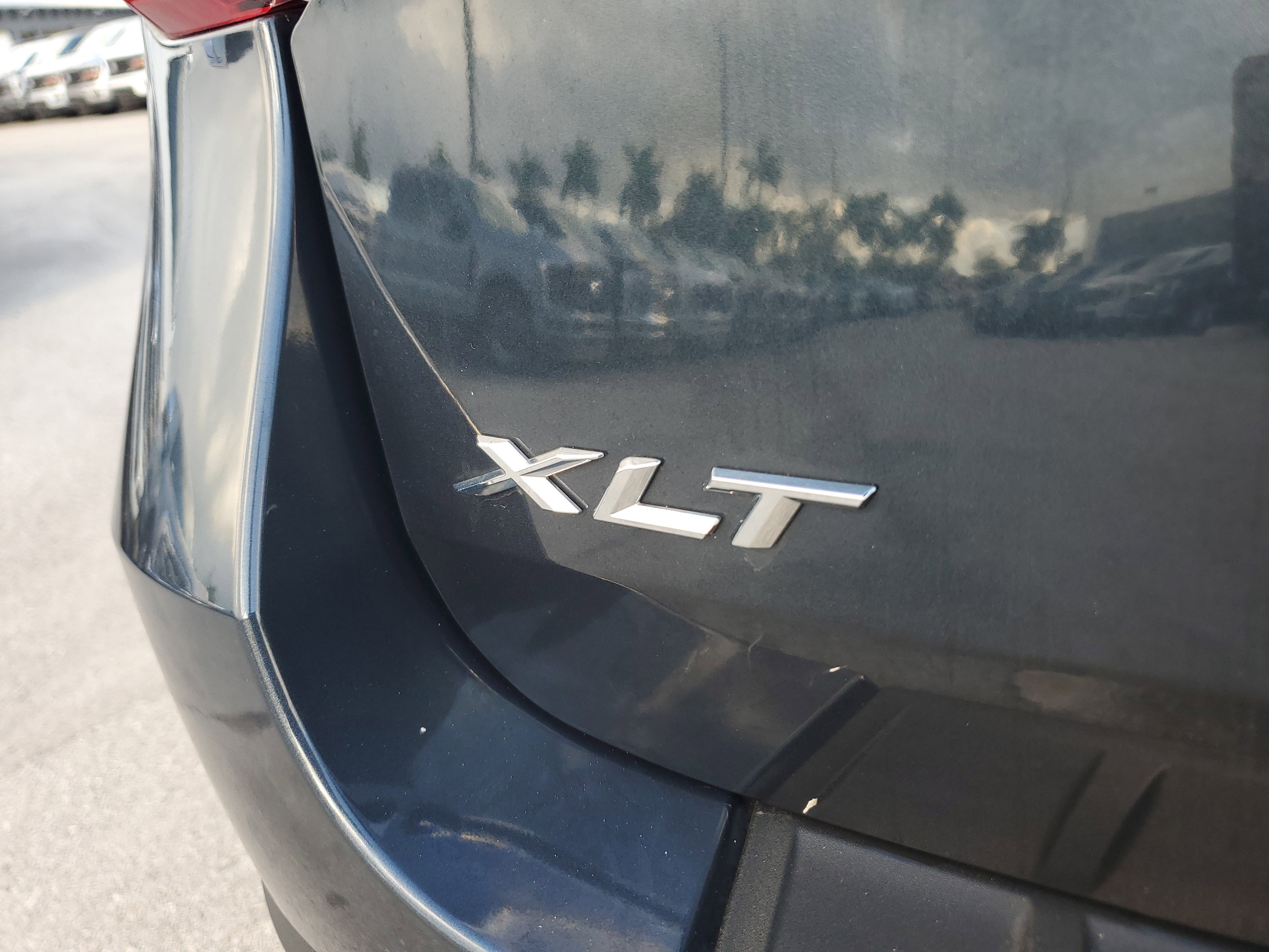 Certified 2024 Ford Explorer XLT w/ Equipment Group 202A image 32