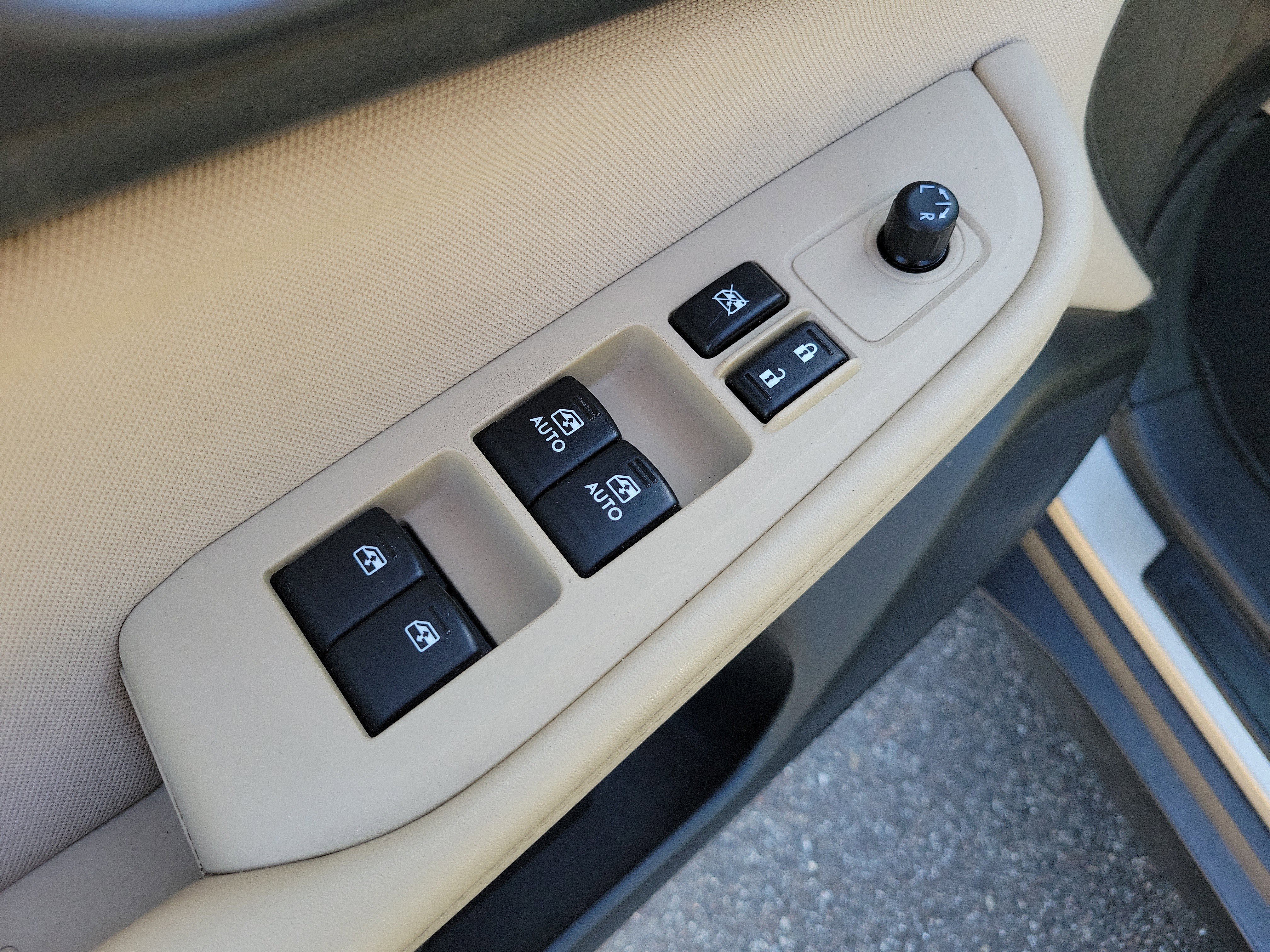 Used 2015 Subaru Outback 2.5i Premium image 20