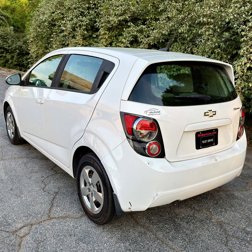 Used 2014 Chevrolet Sonic LS image 2