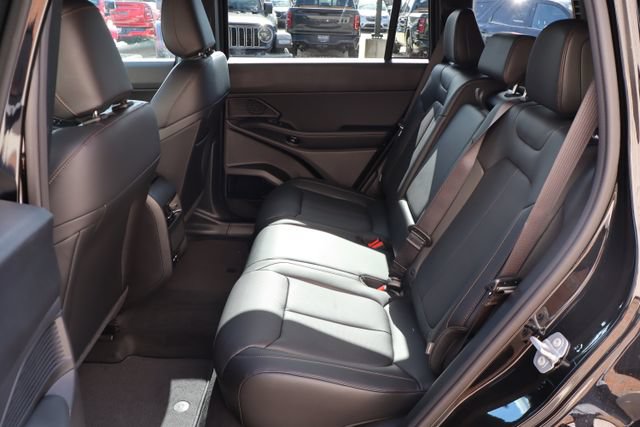 New 2026 Jeep Cherokee Limited AWD/4WD image 42