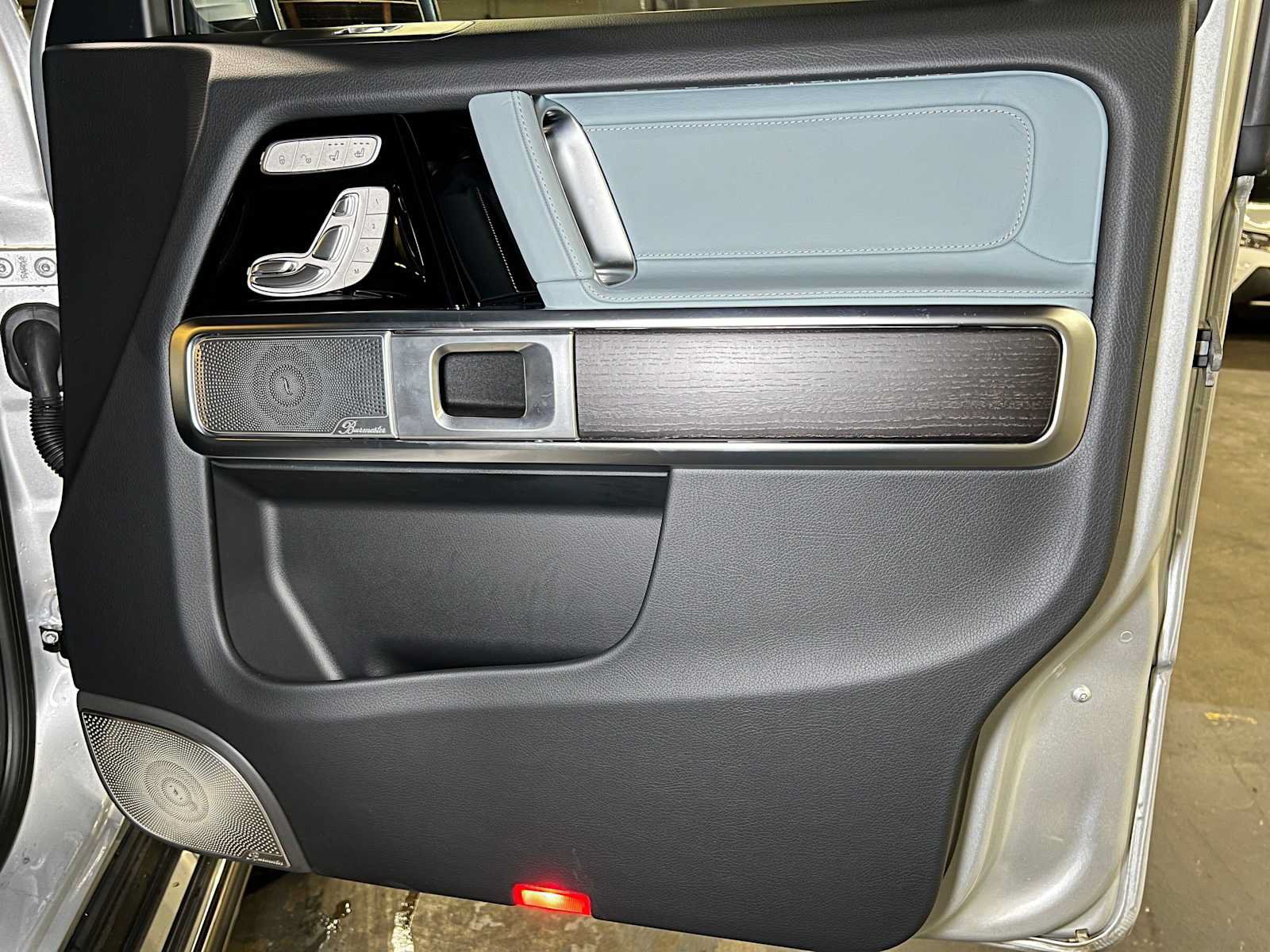 Used 2025 Mercedes-Benz G 550 image 10