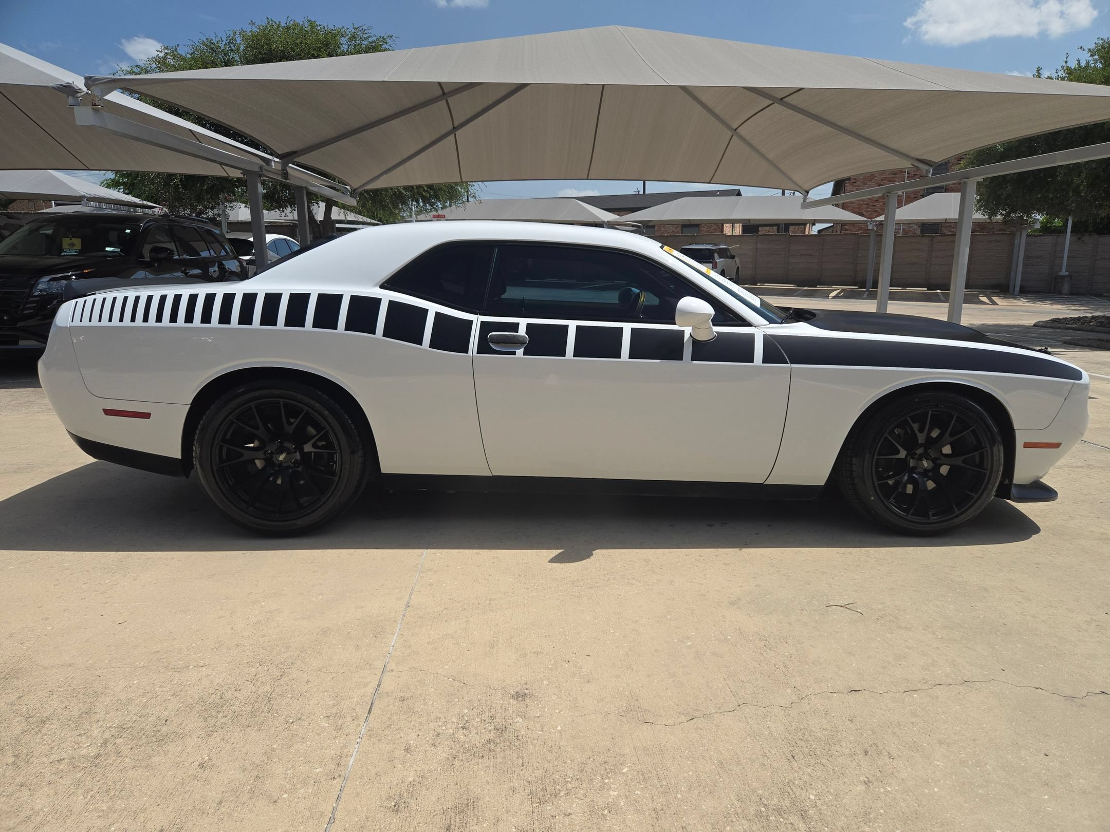 Used 2019 Dodge Challenger R/T w/ Driver Convenience Group RWD video 2