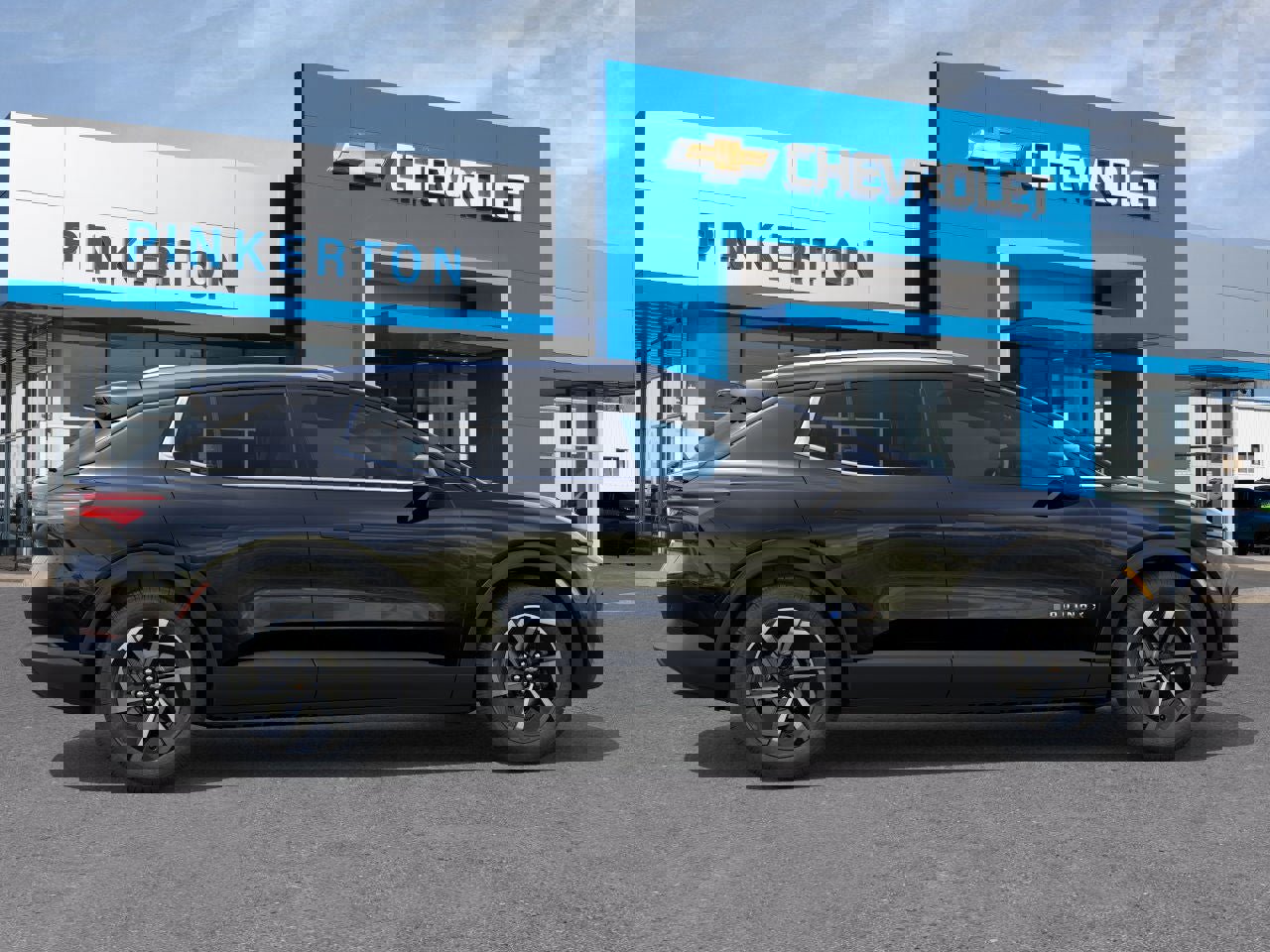 New 2026 Chevrolet Equinox EV LT image 5