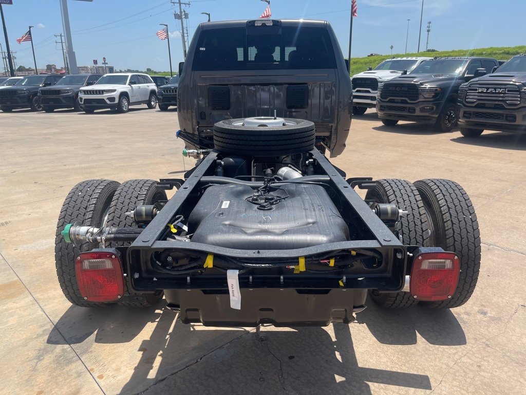 New 2025 RAM 5500 Tradesman image 13