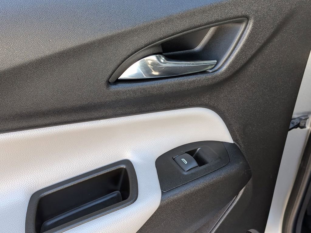 Used 2024 Chevrolet Equinox LT image 26