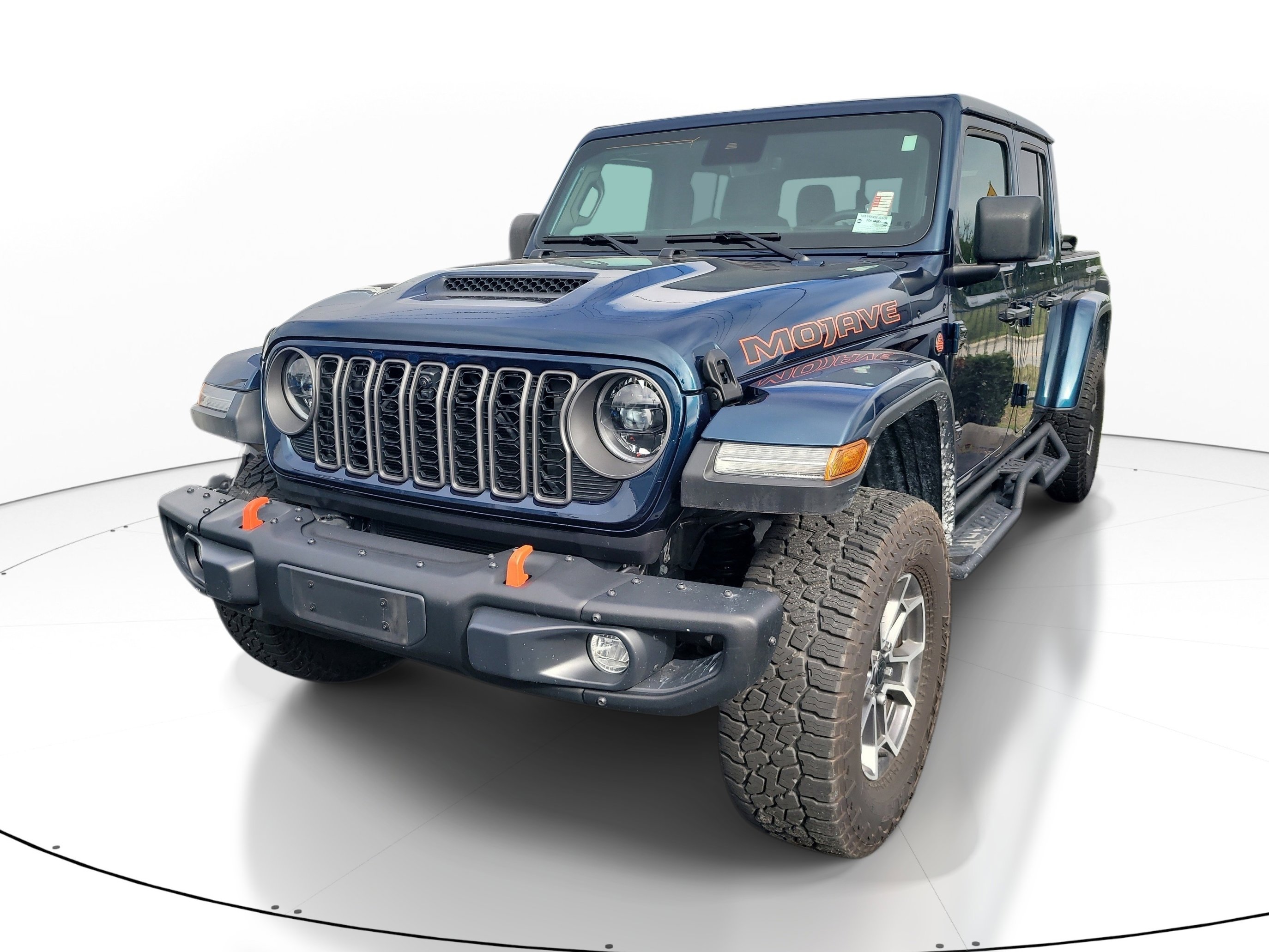 Used 2025 Jeep Gladiator Mojave AWD/4WD image 3