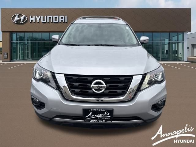 Used 2018 Nissan Pathfinder Platinum w/ Cargo Package image 8