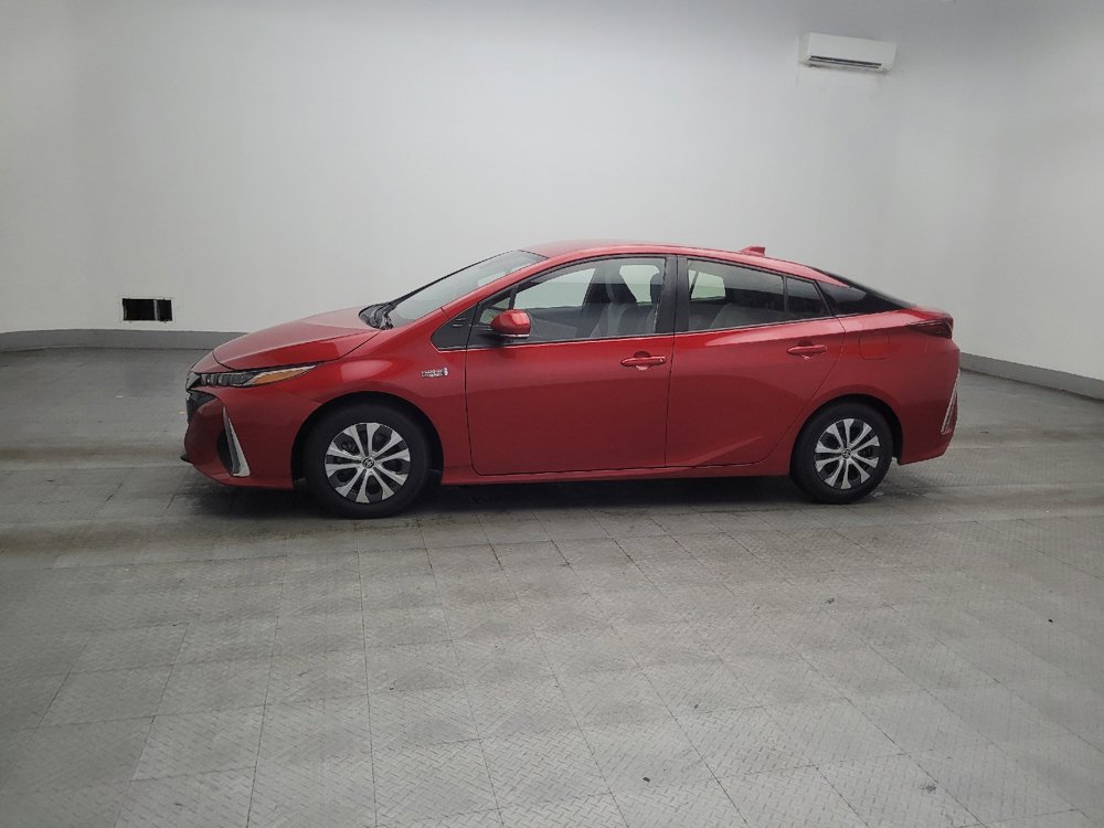 Used 2021 Toyota Prius Prime LE FWD image 2