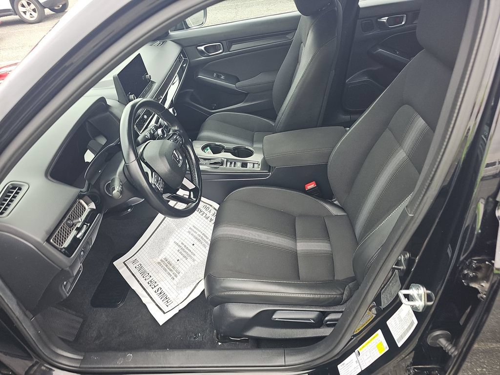 Used 2025 Honda Civic Sport image 5