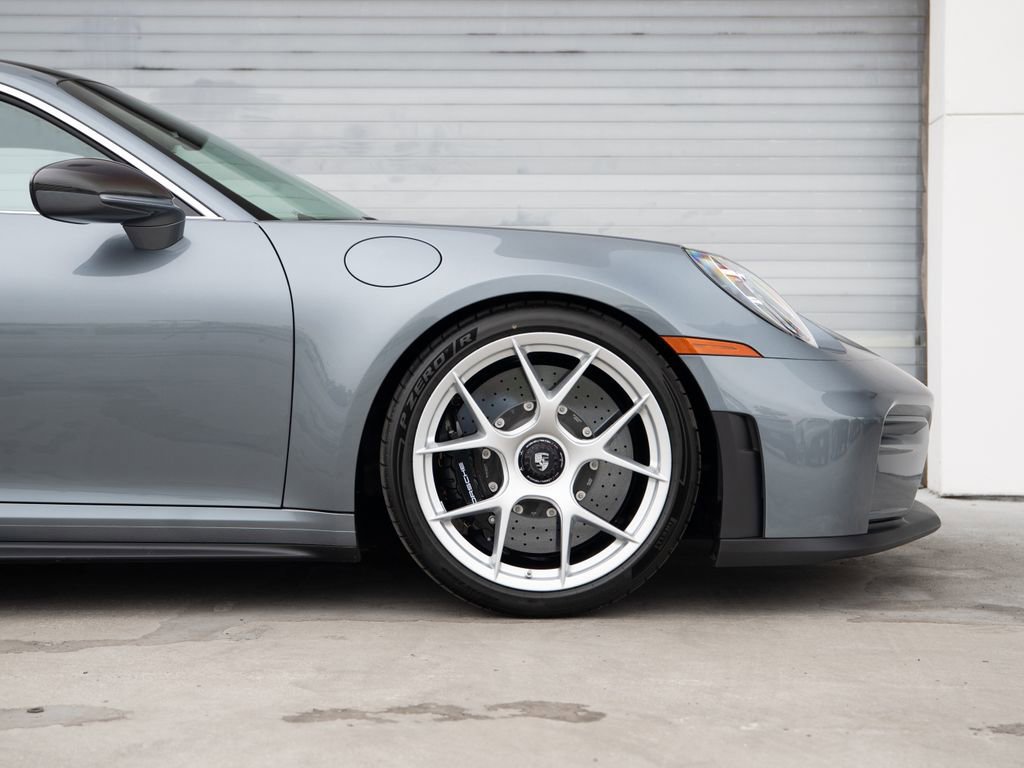 Certified 2026 Porsche 911 GT3 image 9