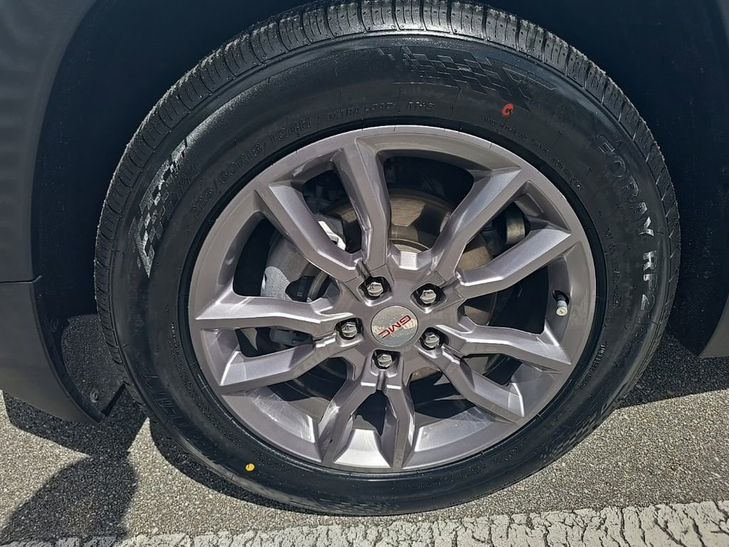 Used 2023 GMC Terrain SLT image 9