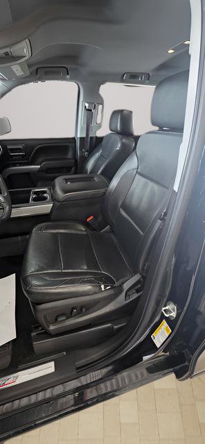 Used 2017 Chevrolet Silverado 1500 LTZ Z71 w/ LTZ Plus Package AWD/4WD image 15