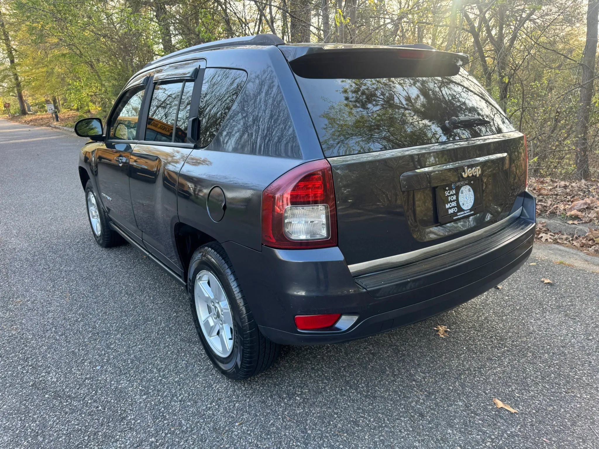 Used 2015 Jeep Compass Sport w/ Power Value Group FWD image 5