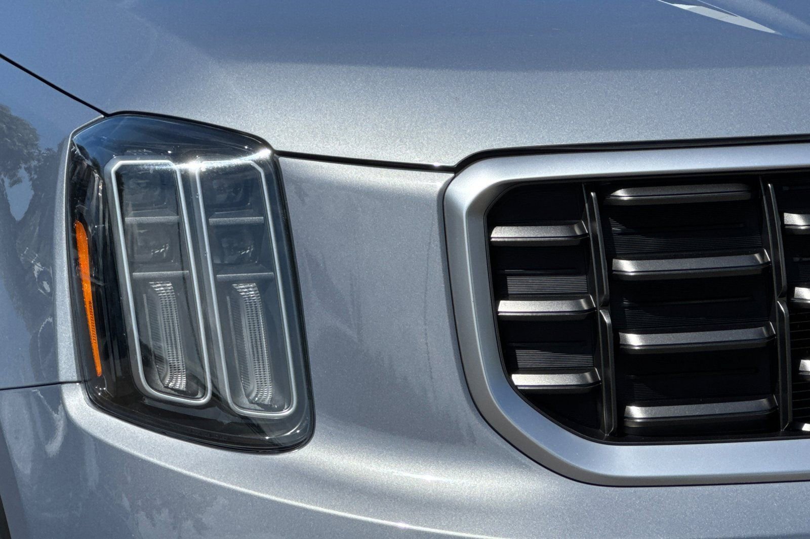 Used 2023 Kia Telluride SX image 42