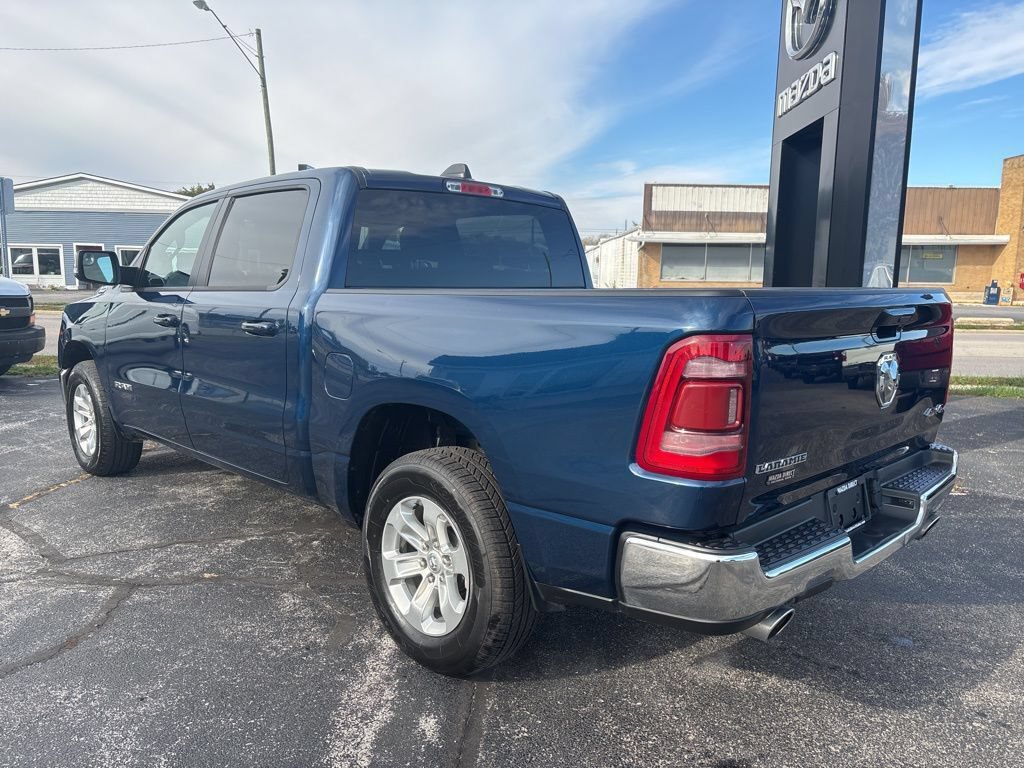 Used 2024 RAM 1500 Laramie AWD/4WD image 4
