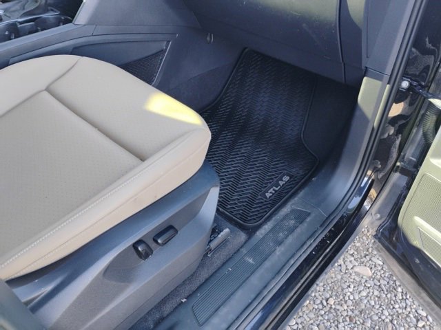 Used 2020 Volkswagen Atlas Cross Sport SEL image 10