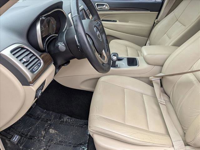 Used 2015 Jeep Grand Cherokee Limited image 16