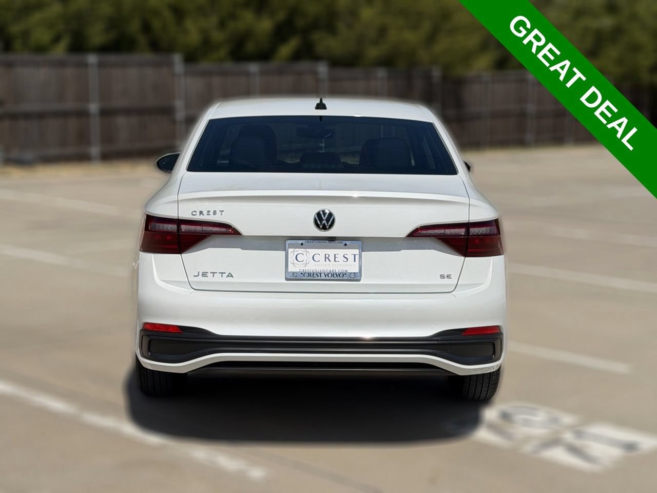 Used 2024 Volkswagen Jetta SE FWD image 7