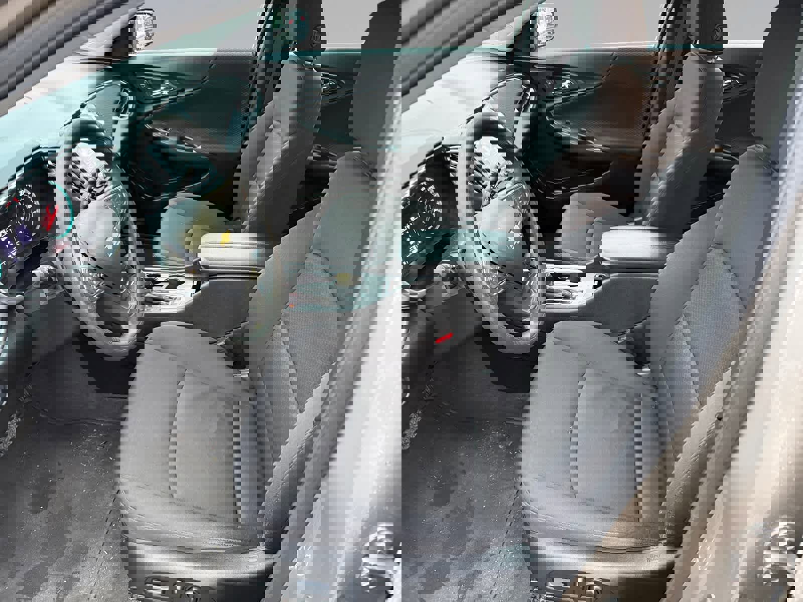 Used 2024 Chevrolet Malibu LT image 15