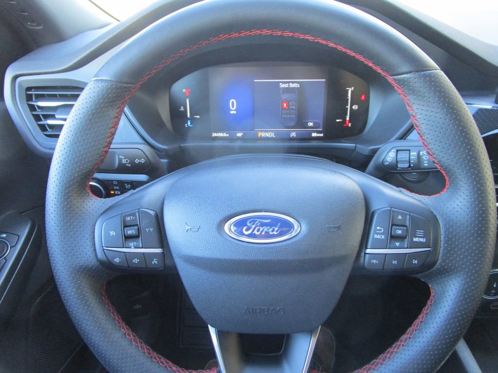 Used 2025 Ford Escape ST-Line image 26