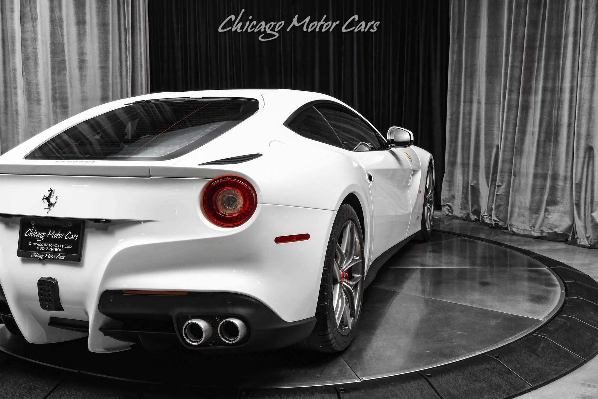 Used 2017 Ferrari F12 Berlinetta RWD image 38