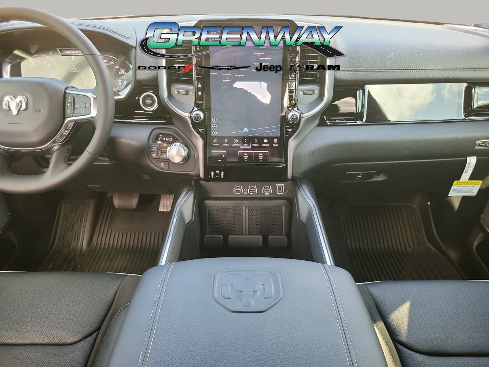 Used 2026 RAM 1500 Laramie AWD/4WD image 24