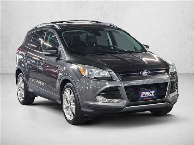 Used 2016 Ford Escape Titanium image 3