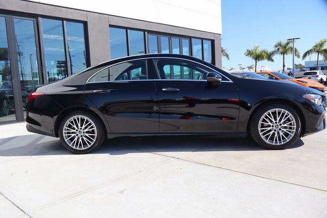 Used 2025 Mercedes-Benz CLA 250 image 2