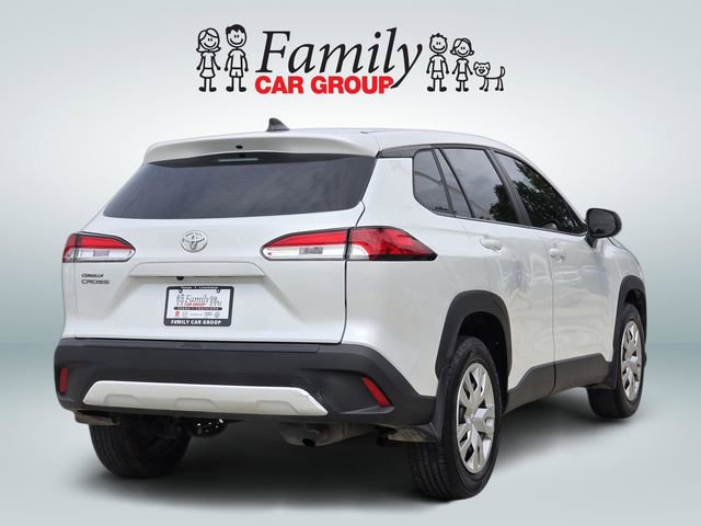 Used 2025 Toyota Corolla Cross L FWD image 4
