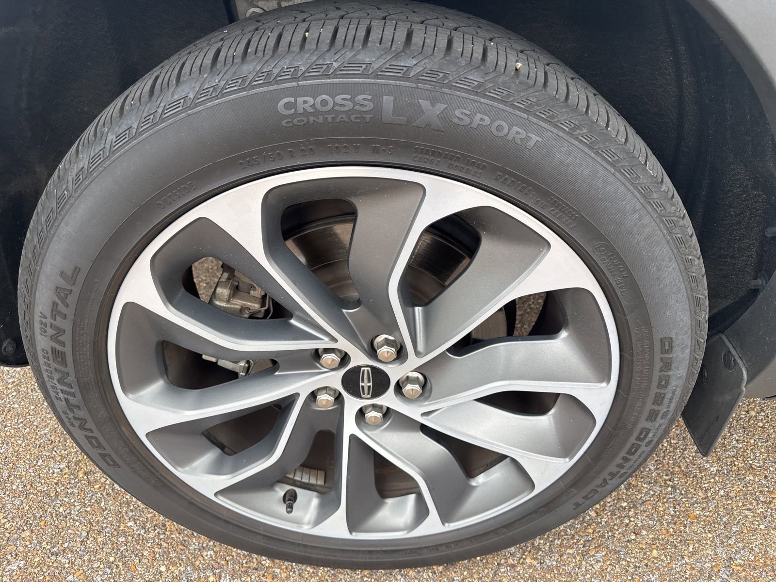 Used 2023 Lincoln Nautilus Reserve w/ Luxury Package image 10