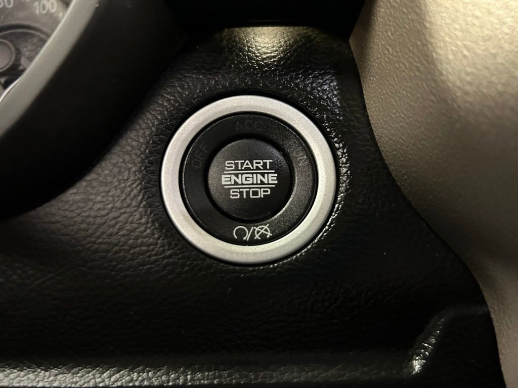 Used 2019 RAM 2500 Laramie image 15