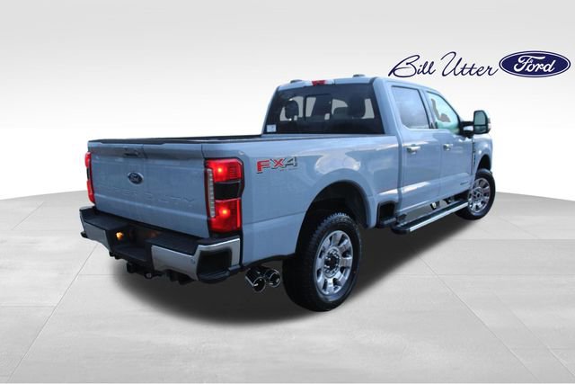 New 2026 Ford F250 Lariat w/ Chrome Package image 3
