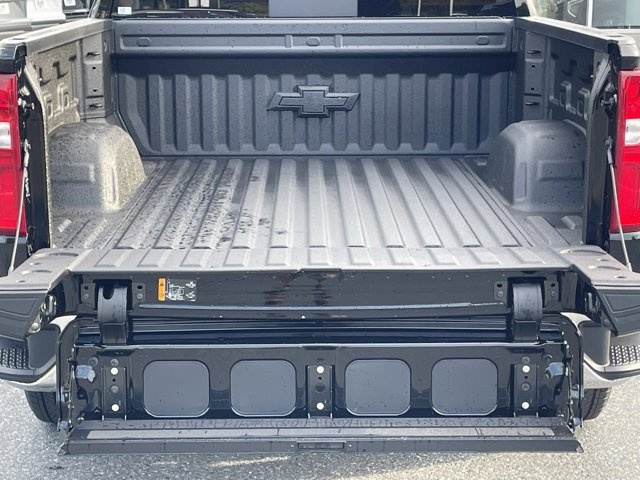 New 2026 Chevrolet Silverado 1500 LTZ w/ LTZ Premium Package image 14