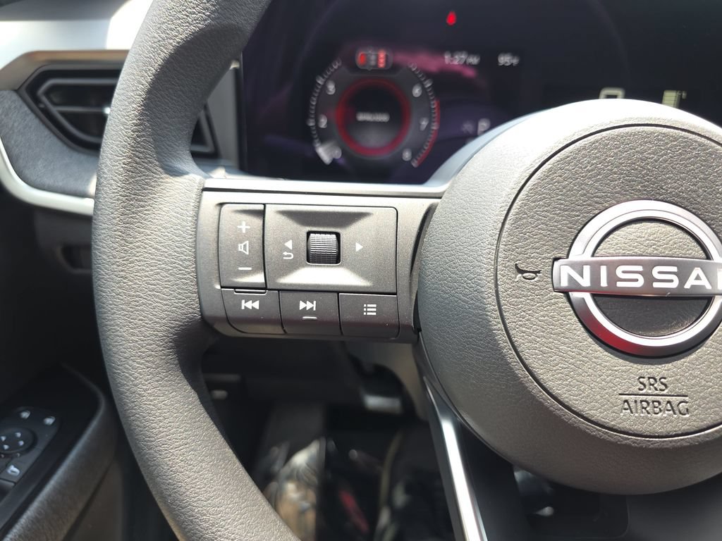 New 2026 Nissan Kicks SV w/ SV Premium Package FWD image 17