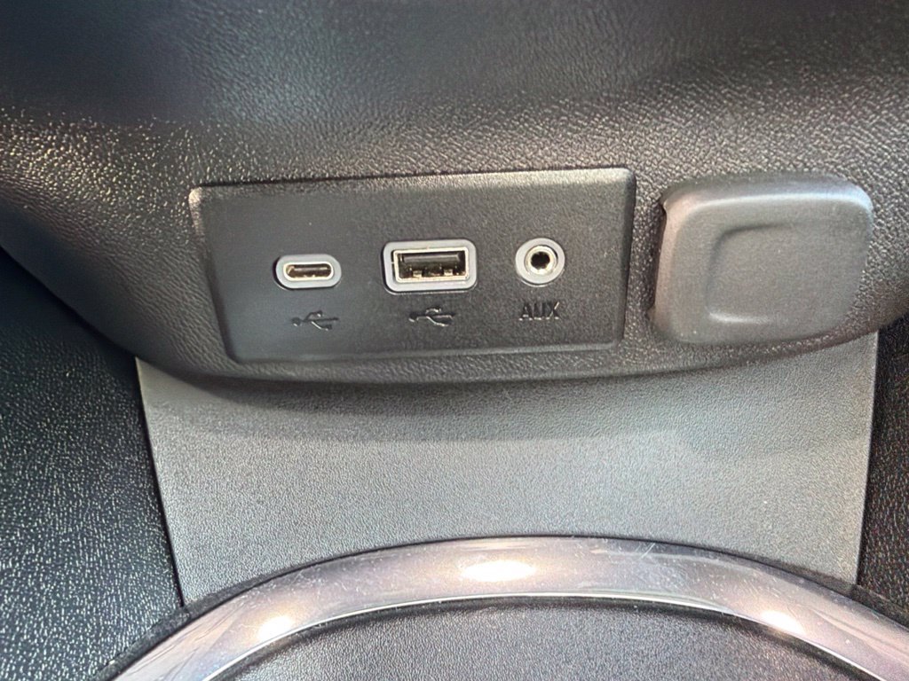 Used 2023 Chevrolet Malibu LT FWD image 20