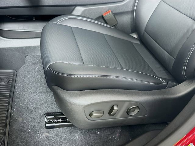 New 2025 Chevrolet Traverse LT w/ Enhanced Driving Package FWD image 22