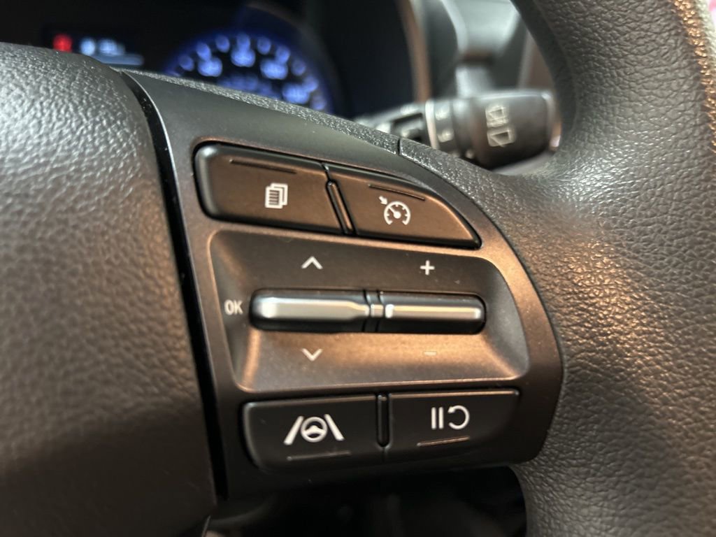 Used 2023 Hyundai Kona SEL AWD/4WD image 22