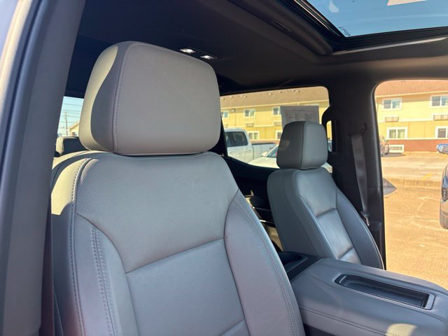 Used 2019 Chevrolet Silverado 1500 LTZ w/ LTZ Plus Package AWD/4WD image 23