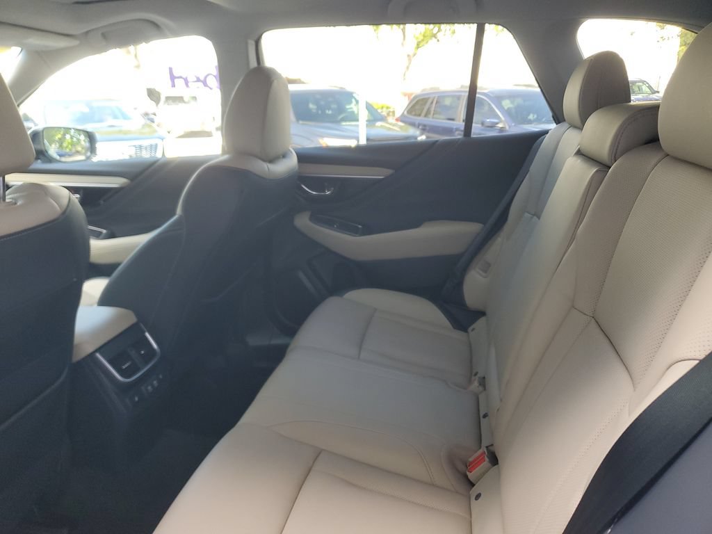 Used 2020 Subaru Outback Limited AWD/4WD image 15