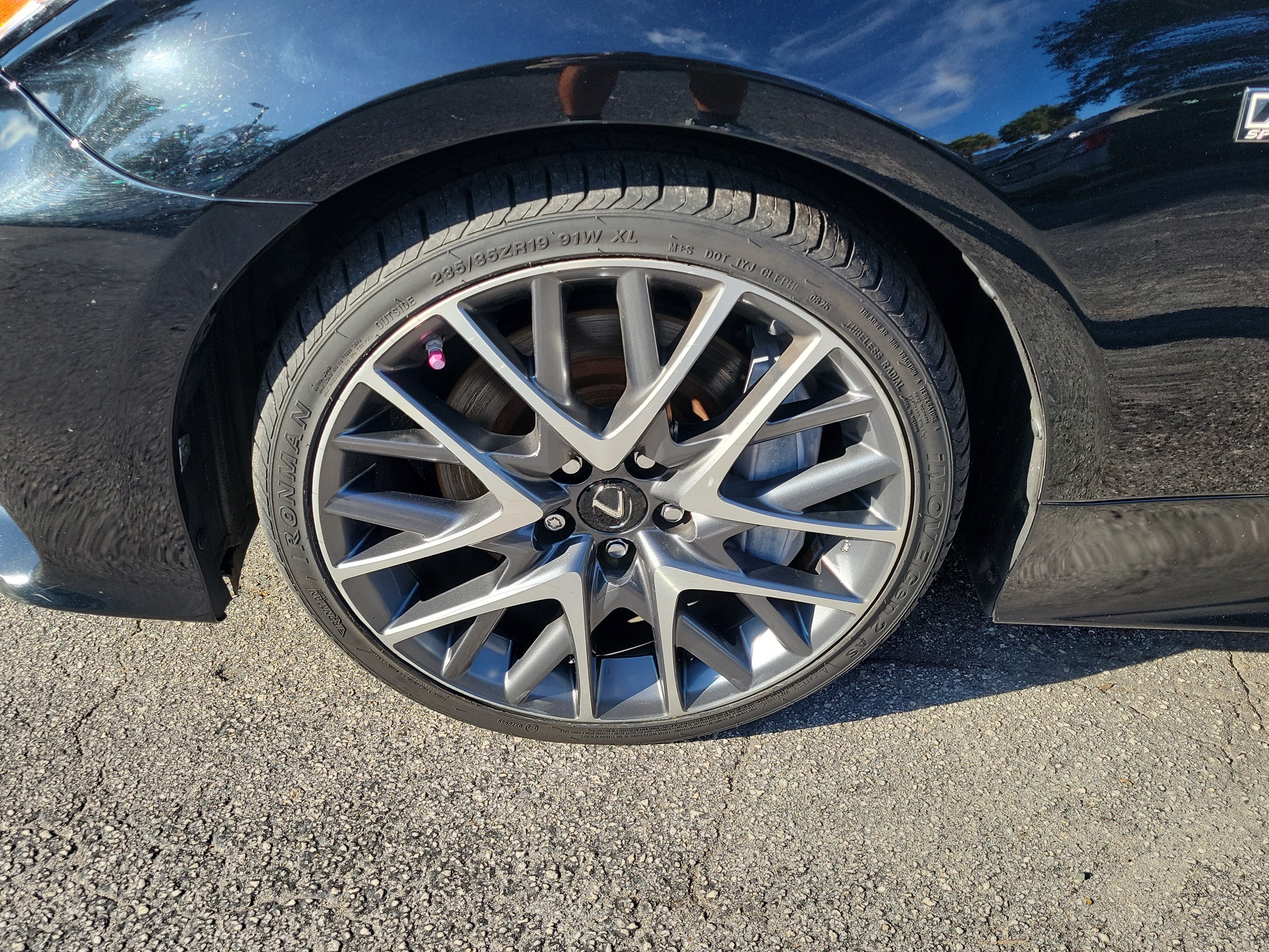 Used 2017 Lexus RC 200t F Sport RWD image 4