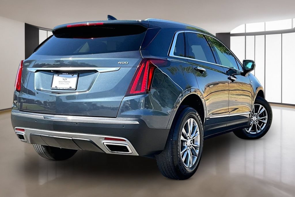 Used 2021 Cadillac XT5 Premium Luxury FWD image 2
